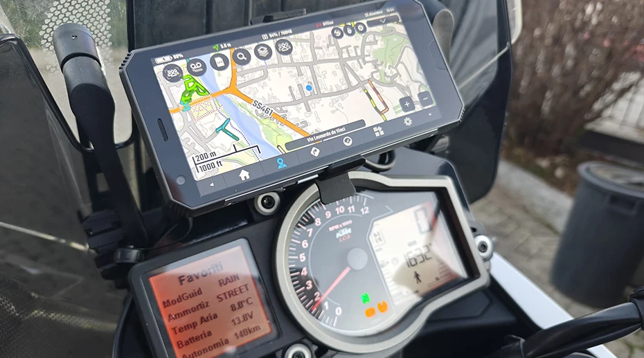 Rugged Handheld Solutions Tailored for Motorcycle Use